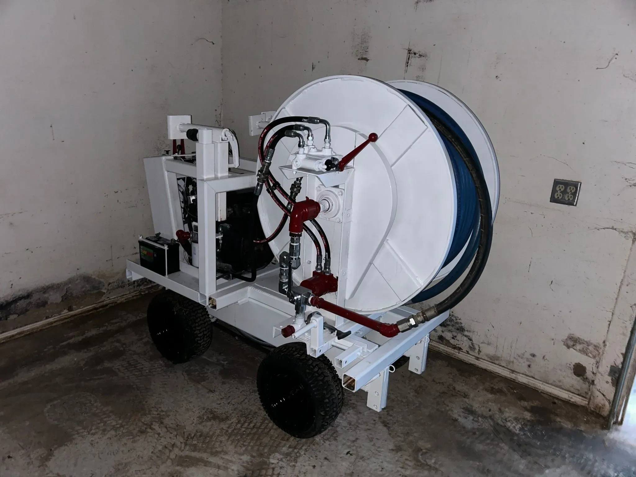 Off-road sewer inspection equipment